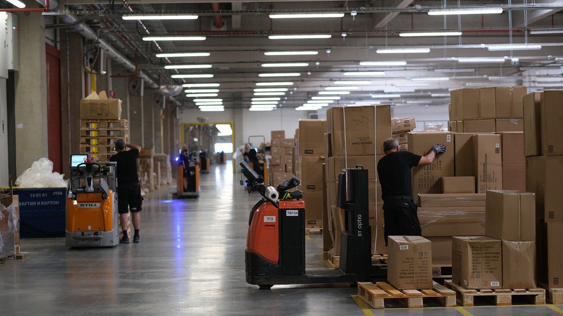 [Translate to Français:] Automated Warehouse